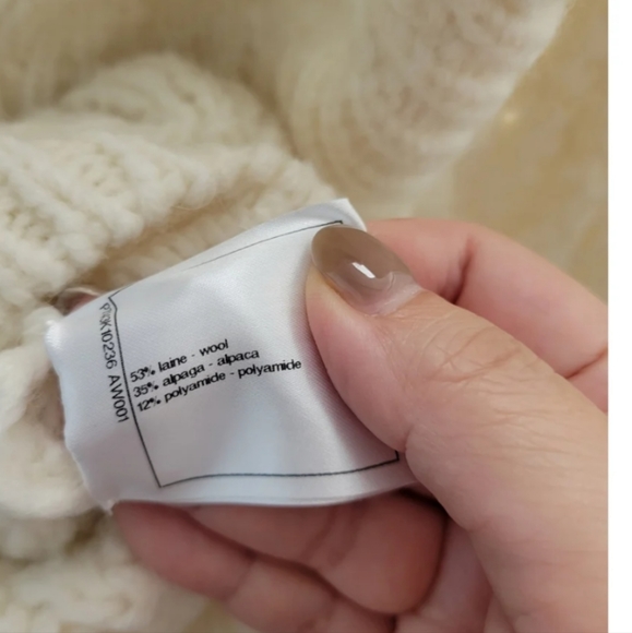 Chanel Alpaca Wool Cardigan - Picture 4 of 10